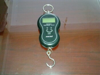 can-moc-treo-mini-jadever-jmh-20kg